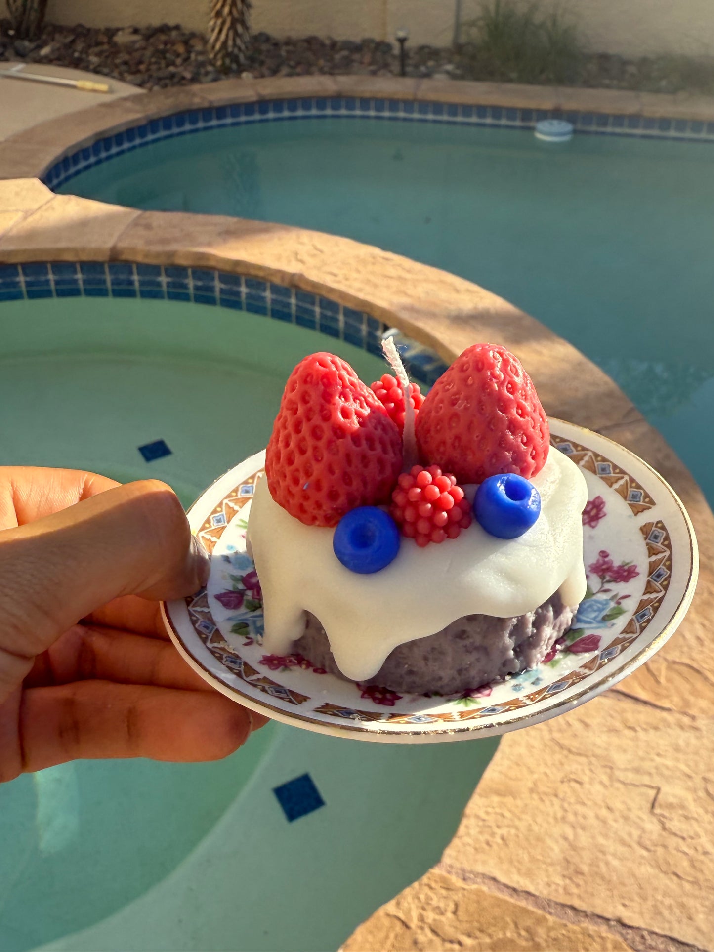 Berry Chantilly Cake Candle